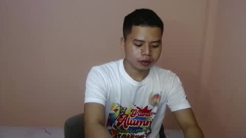 Snapshot of cheno_69 chatting on 2, 11, 2025 im cheno online show from 2, 11, 2025