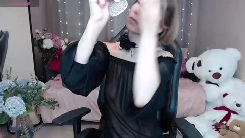 Adriana online show from 13, 10, 2025