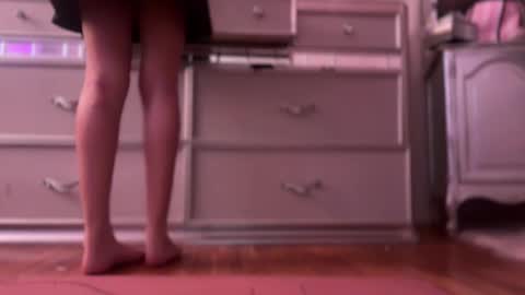 cherliecarmen online show from 1, 2, 2025