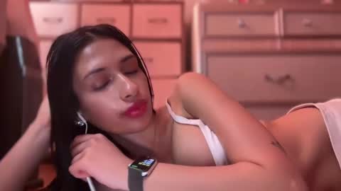 cherliecarmen online show from 1, 3, 2025