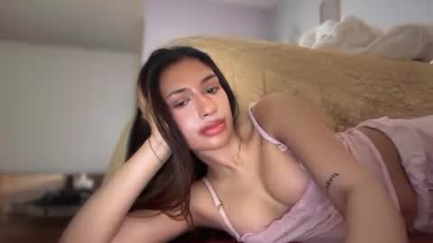 cherliecarmen online show from 16, 10, 2025