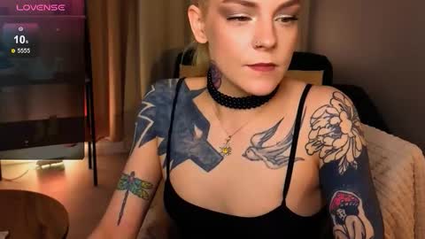 Snapshot of cherrie_sherry chatting on 23, 2, 2026 Sherry online show from 23, 2, 2026