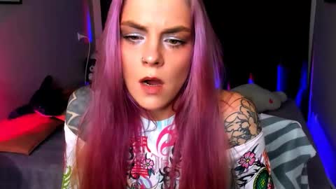 Snapshot of cherrie_sherry chatting on 1, 3, 2026 Sherry online show from 1, 3, 2026