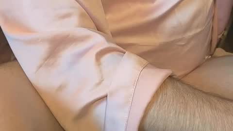 Cherry Bottom online show from 29, 3, 2026