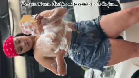 C H E R R Y  online show from 13, 11, 2025