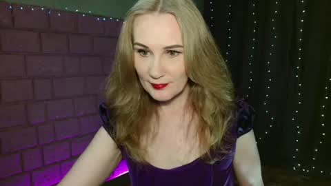Snapshot of cherry_blossomsx chatting on 18, 6, 2026 thanks guys see you tomorrow online show from 18, 6, 2026