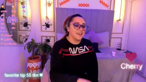 cherry_blushh online show from 11, 10, 2025