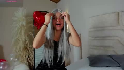 cherry_bunnyx online show from 15, 2, 2026