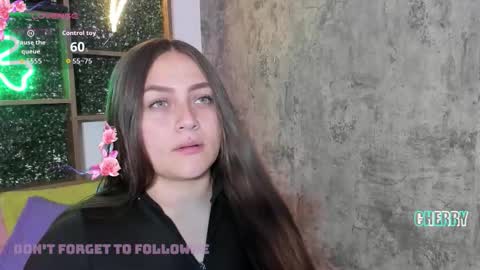 Snapshot of cherry_copper chatting on 8, 10, 2025 cherryl online show from 8, 10, 2025