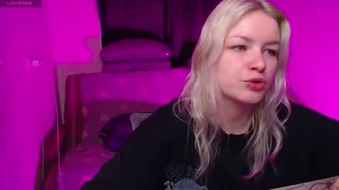 Snapshot of cherry_night666 chatting on 3, 7, 2026 Morty online show from 3, 7, 2026