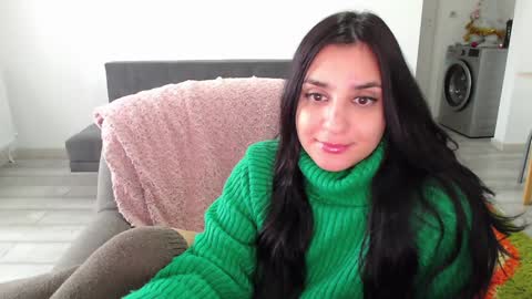 Snapshot of cherry_pie95 chatting on 5, 2, 2025 Sherry online show from 5, 2, 2025