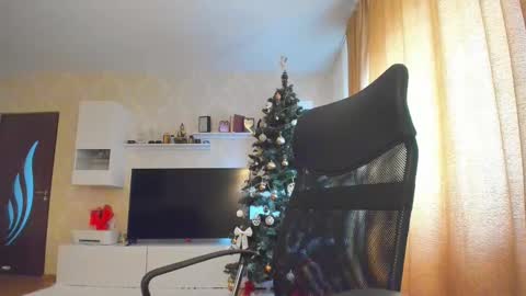 Snapshot of cherry_pie_69 chatting on 25, 1, 2025 mayra online show from 25, 1, 2025