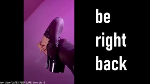 Snapshot of cherry_pie_88 chatting on 14, 1, 2025 Vanessa Ray STREAMING TIME everyday of the week - German time. except Saturday online show from 14, 1, 2025