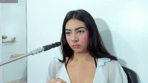 Snapshot of cherry_skinnyy_ chatting on 26, 7, 2026 cherry online show from 26, 7, 2026