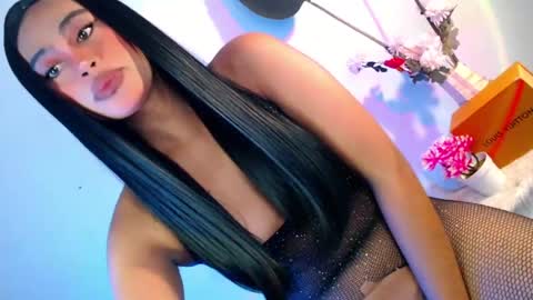 Snapshot of cherry_temptation28 chatting on 7, 7, 2026 marshmallow online show from 7, 7, 2026