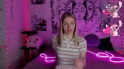 Snapshot of cherry_yamm chatting on 6, 10, 2025 cherry_yamm online show from 6, 10, 2025