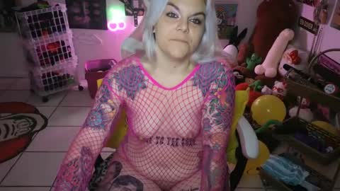 CherryBombBomb online show from 3, 12, 2024