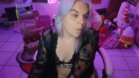 CherryBombBomb online show from 6, 1, 2025