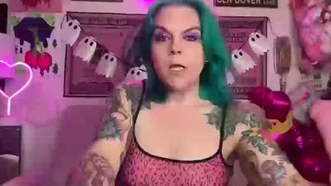 CherryBombBomb online show from 12, 10, 2025