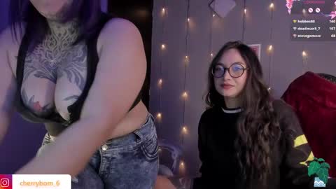 Snapshot of cherrybom_ chatting on 28, 1, 2025 dayis independent model online show from 28, 1, 2025