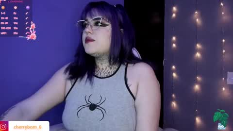 Snapshot of cherrybom_ chatting on 2, 3, 2025 dayis independent model online show from 2, 3, 2025