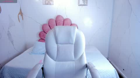 Cherry online show from 25, 2, 2026