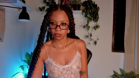 Snapshot of cherrybr_ chatting on 12, 9, 2025 Cherry Lady online show from 12, 9, 2025
