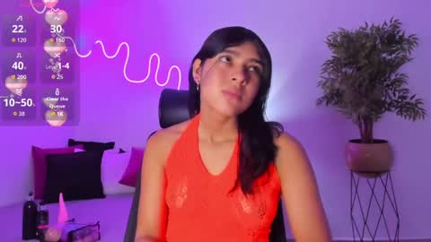 Snapshot of cherrydollxx chatting on 12, 9, 2025 C H E R R Y online show from 12, 9, 2025
