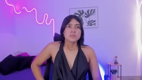 Snapshot of cherrydollxx chatting on 11, 10, 2025 C H E R R Y online show from 11, 10, 2025
