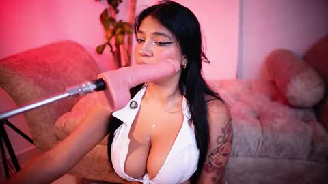 Snapshot of cherrygh_ chatting on 12, 9, 2025 Cherry online show from 12, 9, 2025