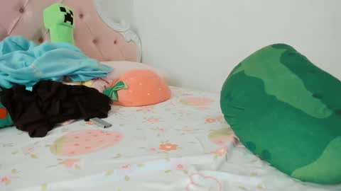 cherrycute666 online show from 27, 9, 2025