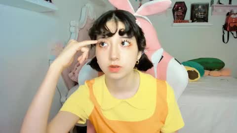 cherrycute666 online show from 4, 10, 2025