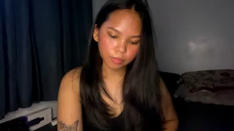 Snapshot of cherrynovax chatting on 25, 6, 2026 Bella online show from 25, 6, 2026