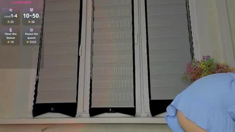 Lysia online show from 12, 11, 2025