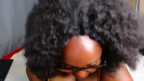 cherryyummy69 online show from 15, 12, 2024