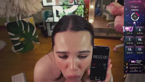 Snapshot of chery_lady22 chatting on 29, 12, 2024 Banny online show from 29, 12, 2024