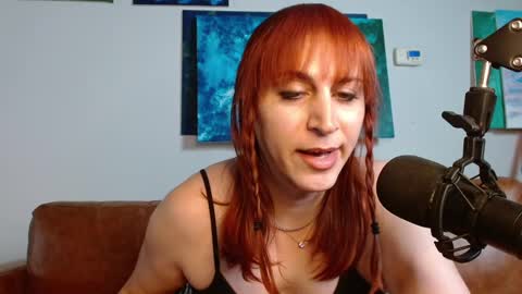 chewygummy online show from 25, 10, 2025