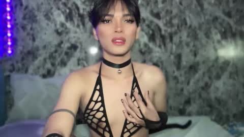 Addams online show from 3, 12, 2025