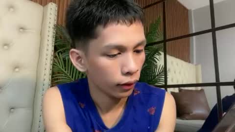 chick_renz online show from 4, 7, 2026
