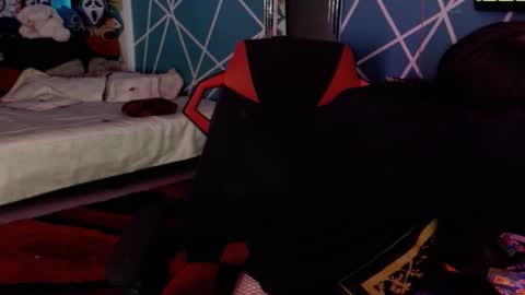 Snapshot of chico_explosivo chatting on 14, 10, 2025 chico_explosivo online show from 14, 10, 2025