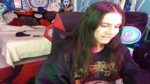 Snapshot of chico_explosivo chatting on 16, 10, 2025 chico_explosivo online show from 16, 10, 2025