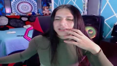 Snapshot of chico_explosivo chatting on 26, 10, 2025 chico_explosivo online show from 26, 10, 2025