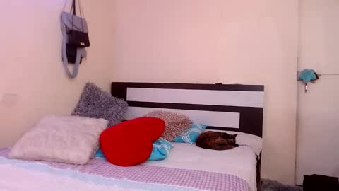 Snapshot of chikandela chatting on 24, 11, 2025 Valentina online show from 24, 11, 2025