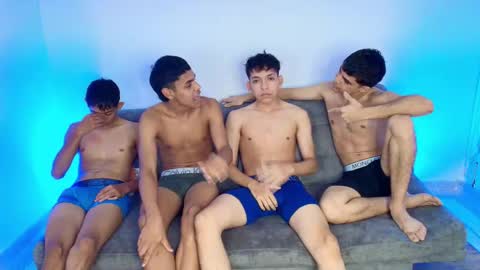 Snapshot of chillbicrew chatting on 8, 2, 2026 SANTIAGO JEFF KEDEEN NAETHAN online show from 8, 2, 2026