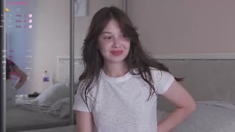 Snapshot of chillgirlll chatting on 10, 7, 2026 Nicole online show from 10, 7, 2026