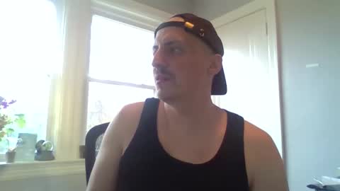 Snapshot of chillsfguy chatting on 26, 11, 2025 Chillsfguy online show from 26, 11, 2025