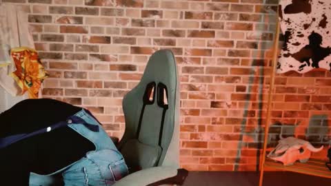 Bella online show from 19, 11, 2025