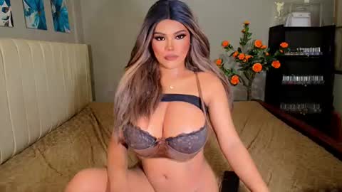 Snapshot of chinita_titi chatting on 24, 7, 2026 chinita_titi online show from 24, 7, 2026