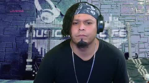 Enrique online show from 27, 2, 2025