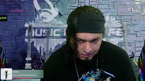 Enrique online show from 28, 2, 2025